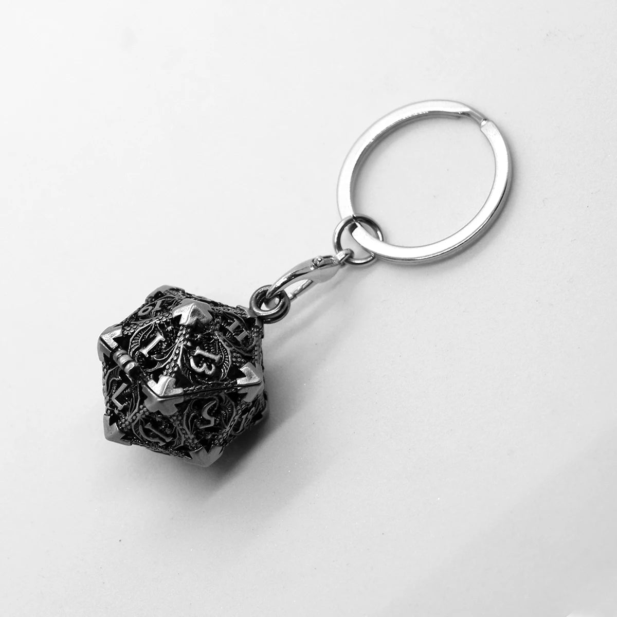 Mini Quest — Metal dice set with D20 case